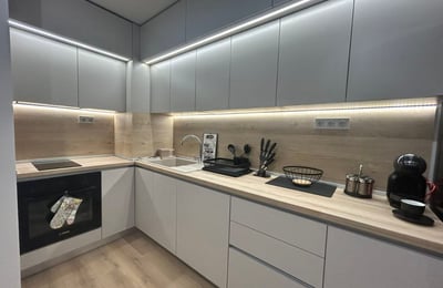 Location longue durée d’un appartement confortable de 2 pièces, quartier Mladost, Varna, Bulgarie